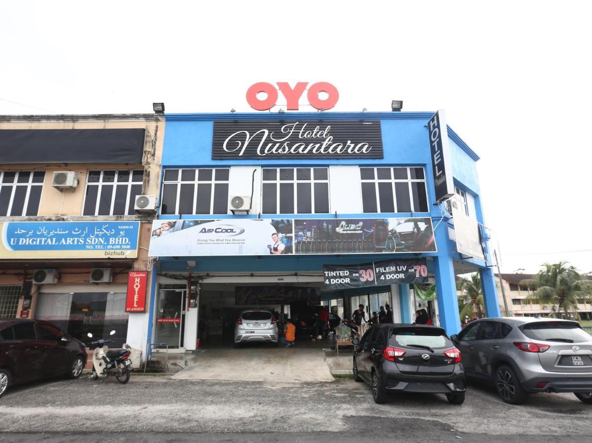 OYO 89435 Nusantara Group Hotel Jertih Exterior foto